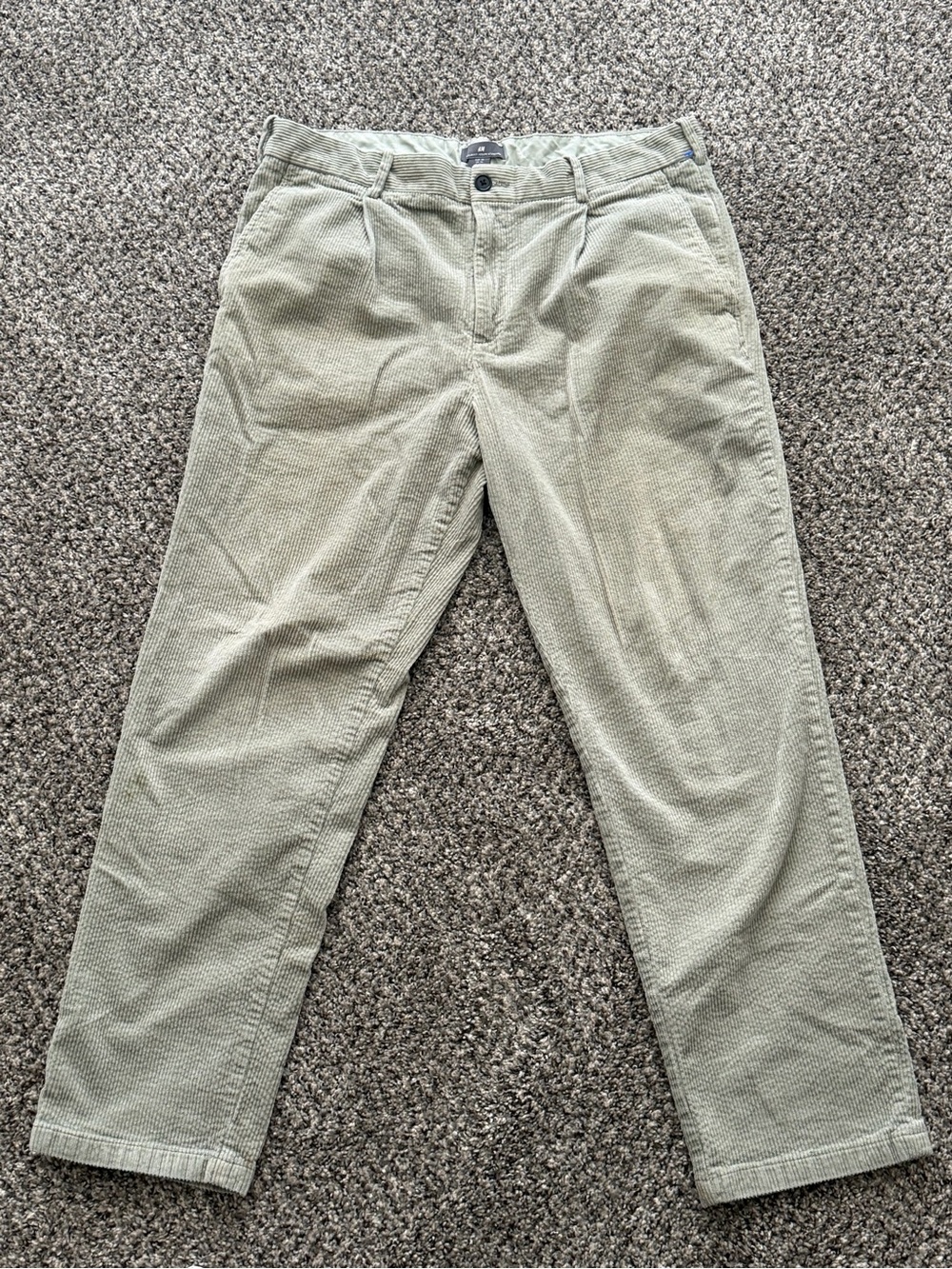 H&M Men’s Green Corduroy Pants Size 36